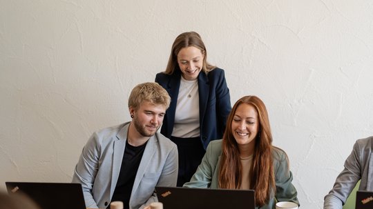 Offene Jobs im Tourismus & der Hotellerie Offene Jobs im Tourismus & der Hotellerie