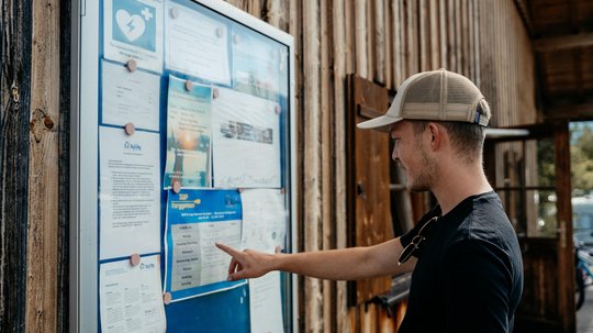 Offene Jobs im Tourismus & der Hotellerie Offene Jobs im Tourismus & der Hotellerie