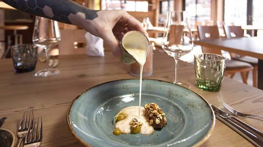 Offene Jobs im Tourismus & der Hotellerie Offene Jobs im Tourismus & der Hotellerie