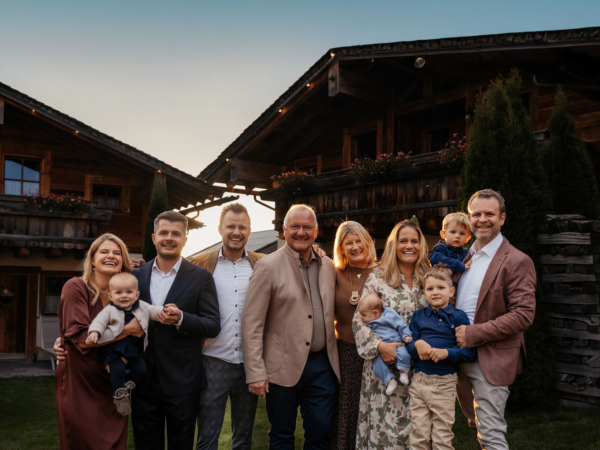 Wer steckt hinter den Lerch Genusswelten? Die Unternehmerfamilie Lerch & Zwicker & Hasieber Wer steckt hinter den Lerch Genusswelten? Die Unternehmerfamilie Lerch & Zwicker & Hasieber