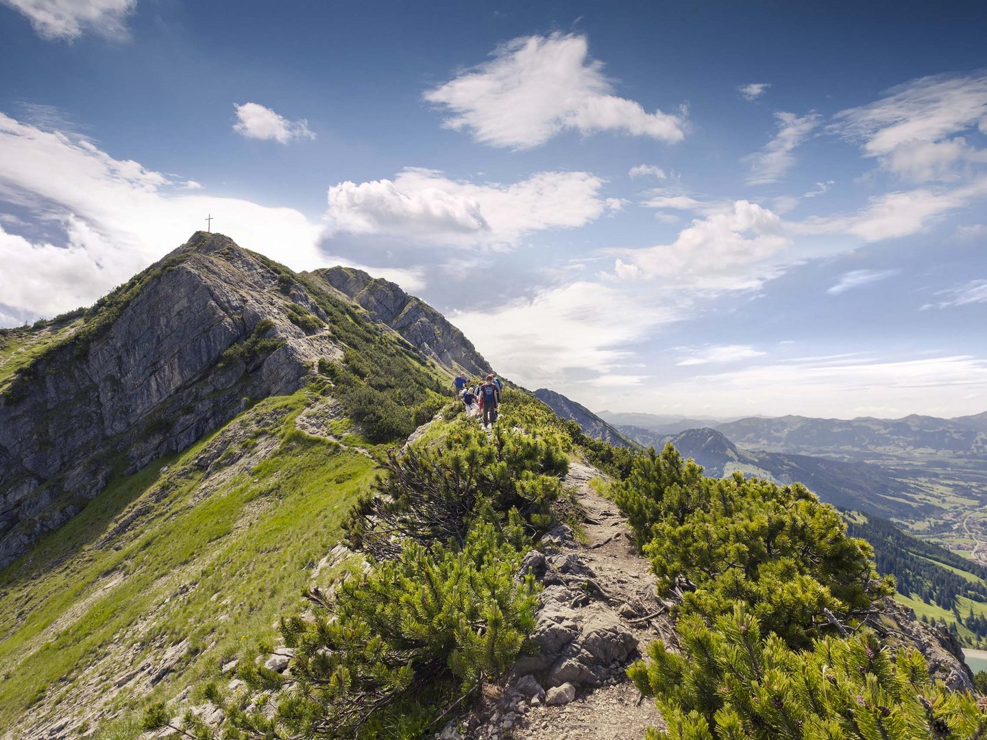 Vision, Werte, Leitlinien, Nachhaltigkeit, Familie & Tradition der Lerch Genusswelten. Vision, Werte, Leitlinien, Nachhaltigkeit, Familie & Tradition der Lerch Genusswelten.